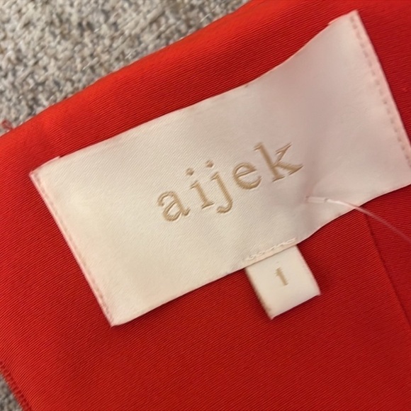 Aijek Red GODIVA SWEETHEART Off the shoulder LACE MAXI DRESS sz 2 - Picture 8 of 8